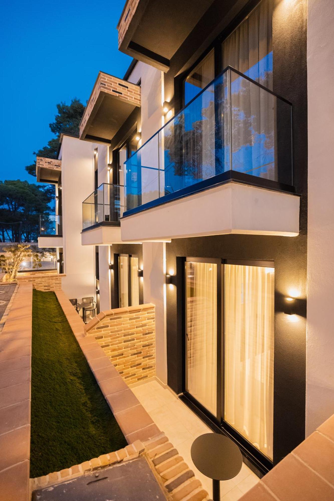 Hotel Beke Vlorë エクステリア 写真