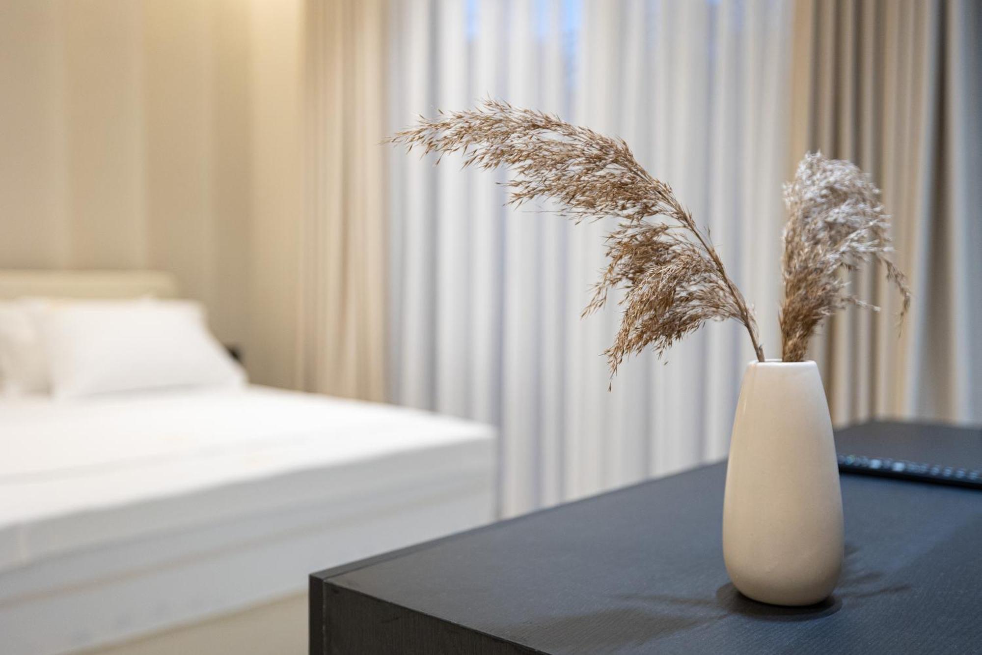 Hotel Beke Vlorë エクステリア 写真