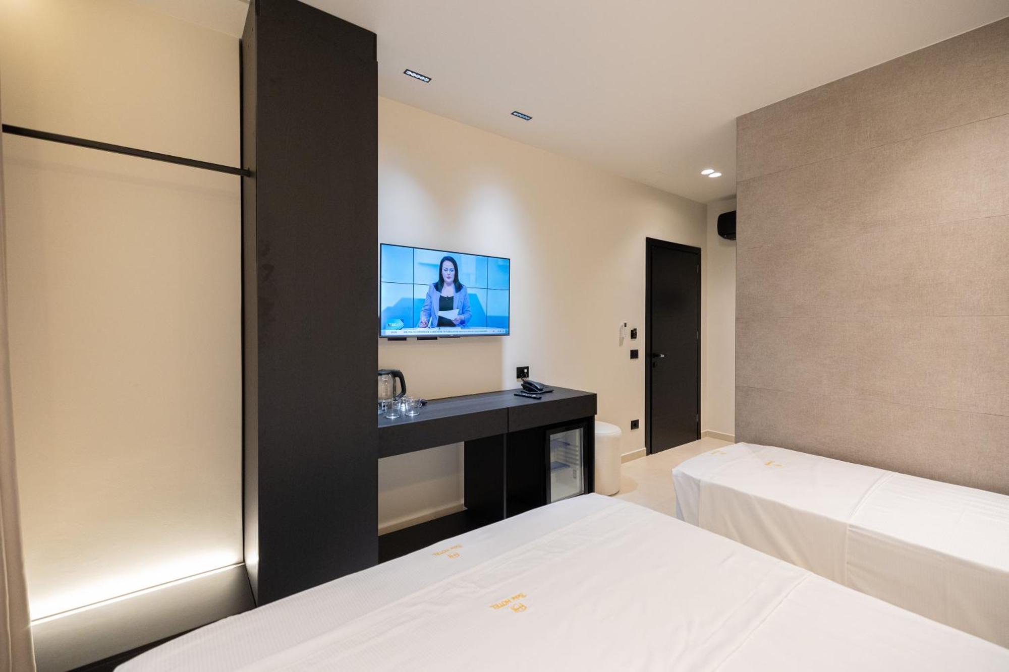 Hotel Beke Vlorë エクステリア 写真