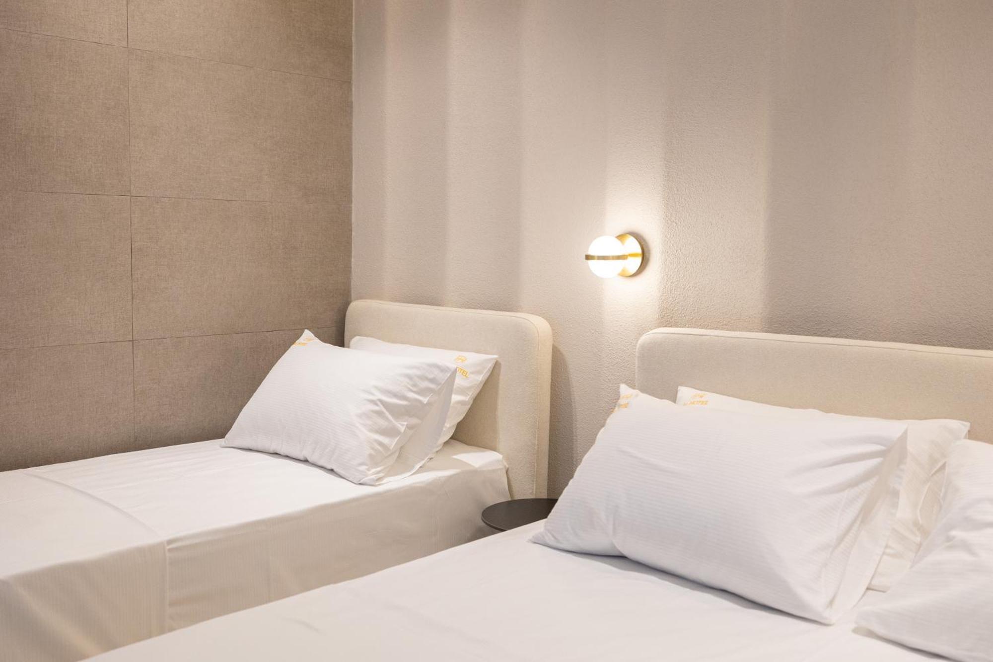 Hotel Beke Vlorë エクステリア 写真
